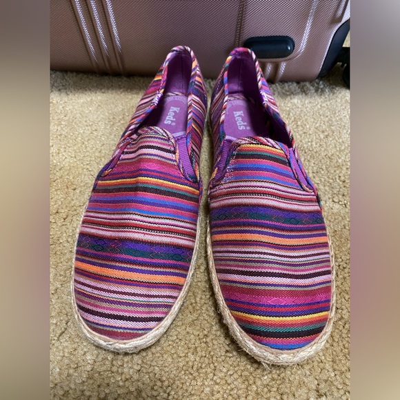 Keds Shoes - KEDS women’s rainbow jute espadrille size 9.